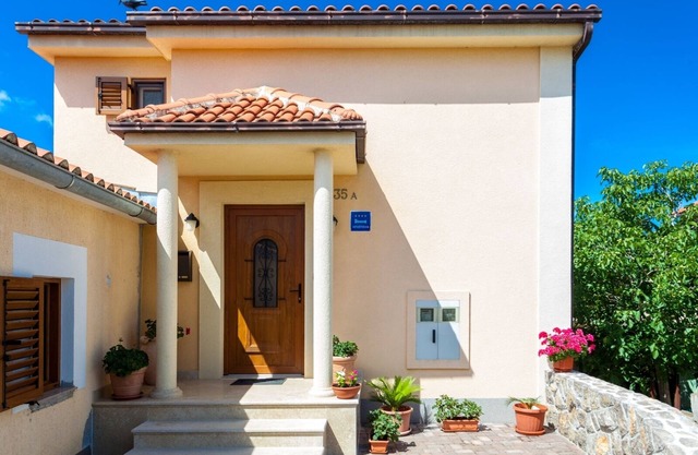 One bedroom apartment with air-conditioning Porat, Krk (A-19272-b)