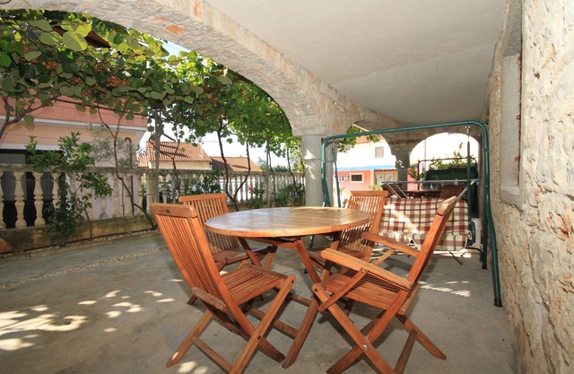 One bedroom apartment with terrace Bašanija, Umag (A-7148-b)