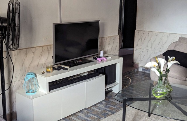 One bedroom apartment in a very nice area in hajj camp gwagwalada