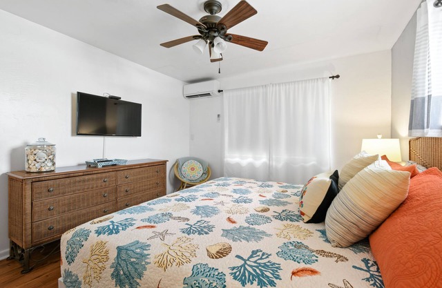 one bedroom furnished apartment by beach