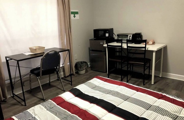 One bedroom, shared bathroom, private entrance