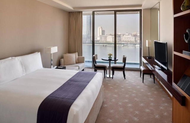 One Bedroom Suite Near Marsa Plaza Festival City By Luxury Bookings