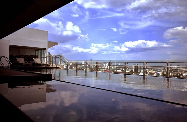 One Central Hotel