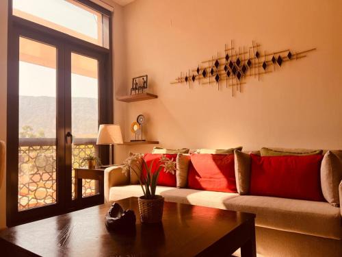 ONE Guest Place Elegant 1BHK Apartment in Muscat Bay 01