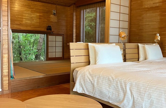 Oneday lodging in the forest 1 night with break/Kunigamigun Okinawa