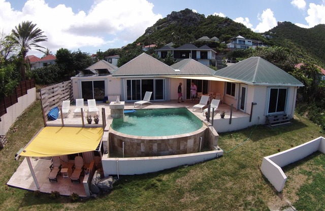 OPEN FOR NEW YEARS EVE. HOLIDAYS DEC. 28-JAN O3 DEPART.CONTACT ME FOR RATE!