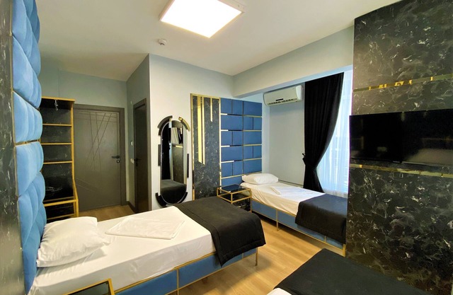 Orange Airport Hotel