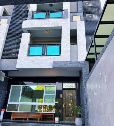Orange Homestay
