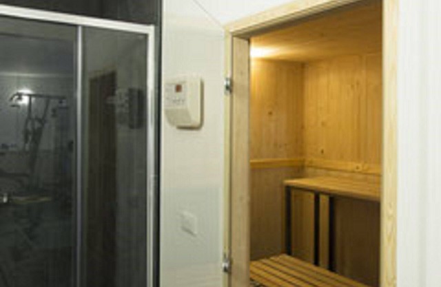 Orange Room.