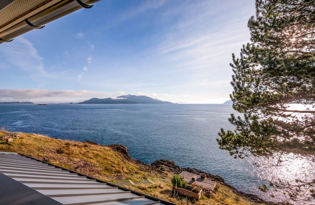 Orcas Island, Doe Bay Getaway #229