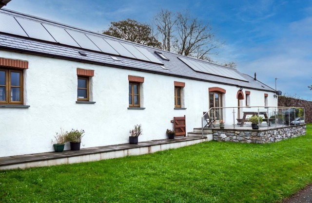 Orchard Cottage - Barn Conversion - Beavers Hill