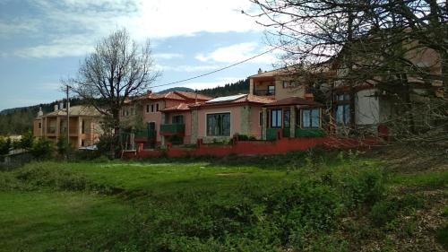 Oreiades Houses