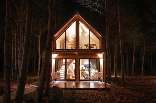 Osada LoveLaski - balia jacuzzi, sauna i kominek - całoroczne domki premium