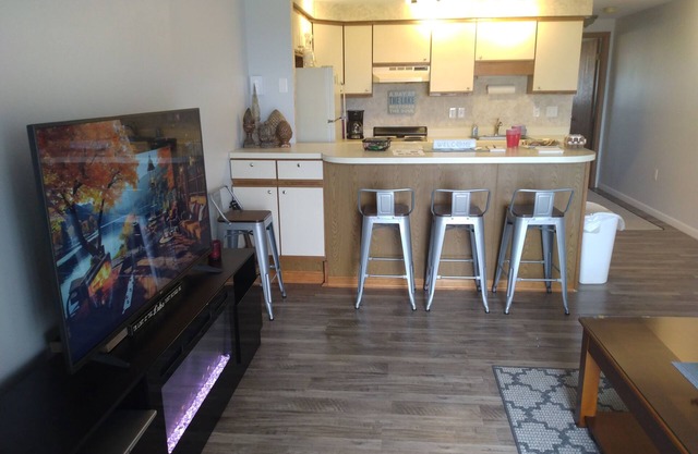 Oscoda Condo on the shore of Lake Huron. Ausable Township 800 feet of Beach.