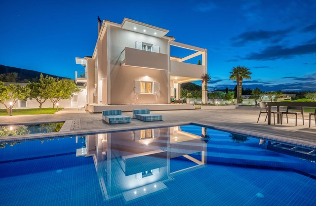 Ostria Luxury Villa with Private Pool