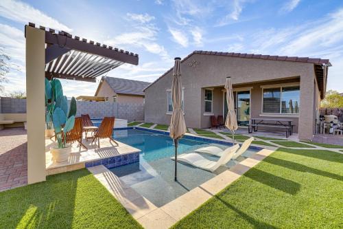 Outdoor Oasis with Pool and Spa Goodyear Getaway