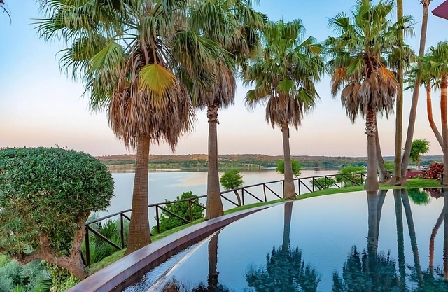 Overlooking Montargil Dam! Garden View, Free Parking, Outdoor Swimming Pool!