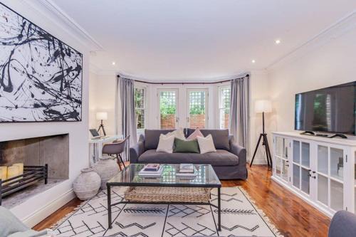 Oxfordshire Living - The Palin Apartment - Oxford