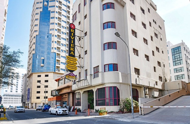 OYO 118 Revira Hotel