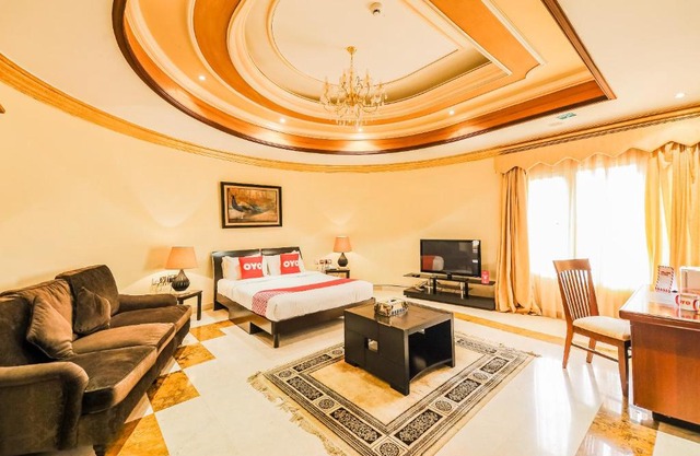 OYO 127 Bait Al Marmar Hotel