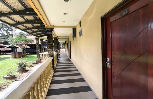 OYO 90906 Rumah Rehat Awana