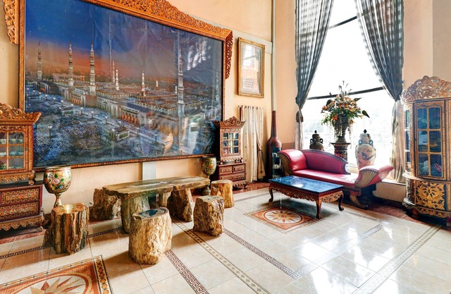 OYO Life 113500 Hotel R Cantika Syariah