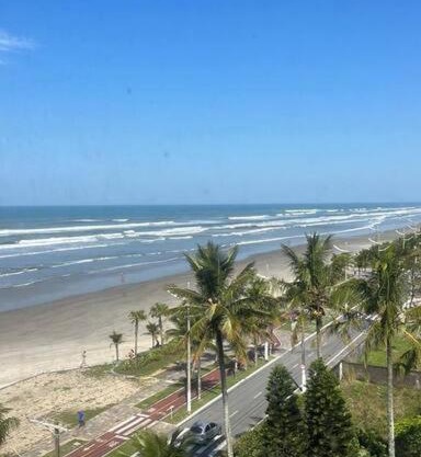 Pé Na Areia ap02