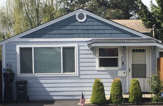 Pacific Northwest Studio Cottage
