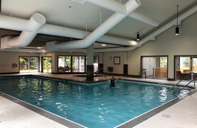 Pacific Shores Getaway