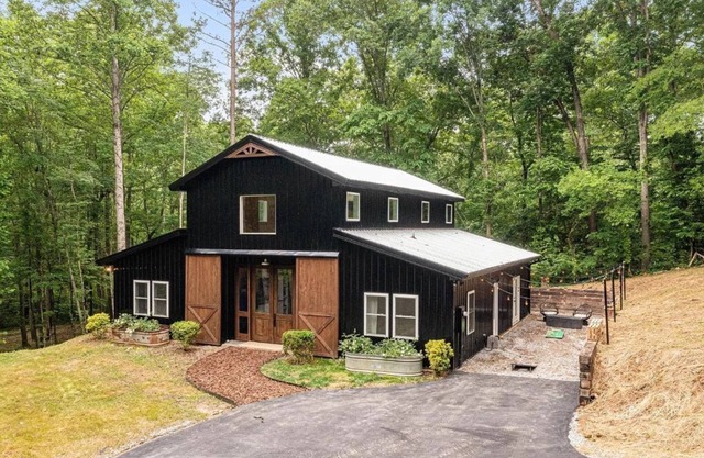 Paddle Creek Retreat!