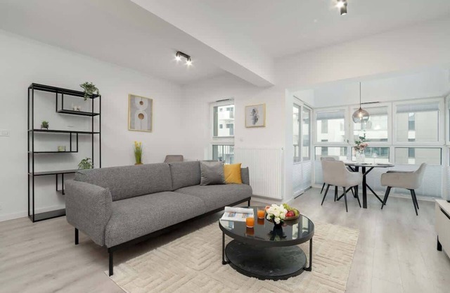 Paderewskiego 51F | Modern Apartment | Balcony