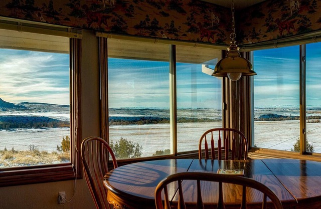 Paint Rock Canyon Ranch - 3 Bedroom Nature Retreat