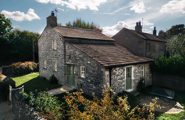 Pair of cosy cottages sleeping 9 guests - with access to an award winning wellbeing resort
