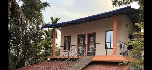 Palm Breeze Gokarna