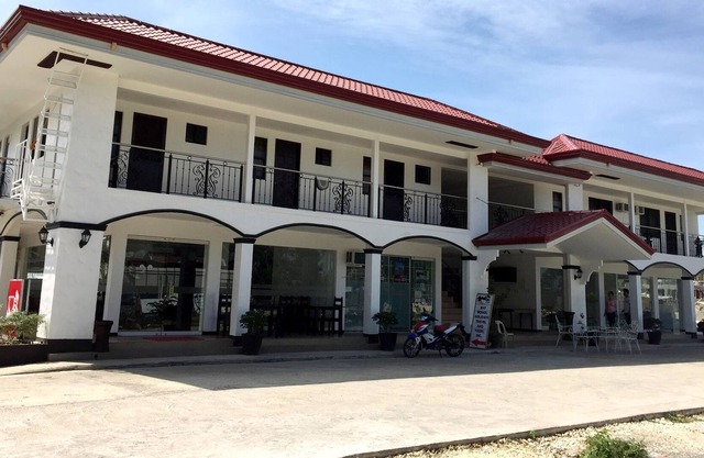 Panglao Village Court Apartments (2-bedroom #1)