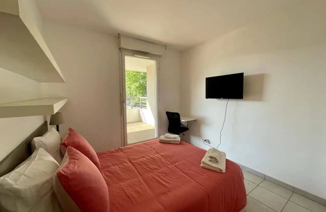Panier de Papet | Vélodrome & Prado, Terrace 1