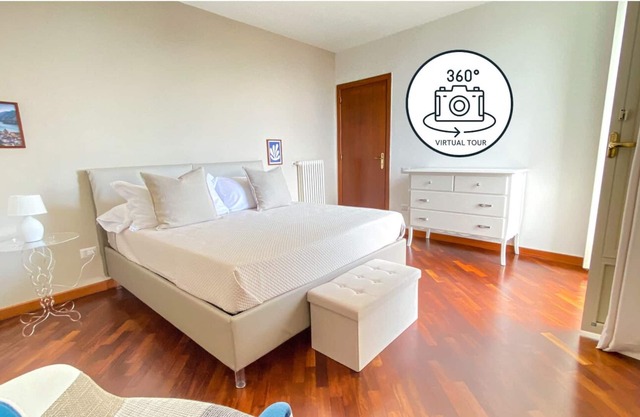 Panoramic view apartment Minerva Garden