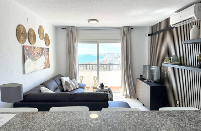 Panoramic Views, Balcony, Walk to Beach, Sleeps 5 - by Mediterra Rentals