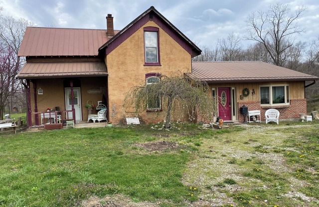 Pap's Dusty Meadow Retreat