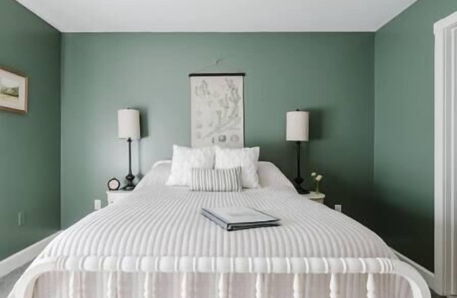 Paper Mill Pines Bed and Breakfast: The Sequoia Room