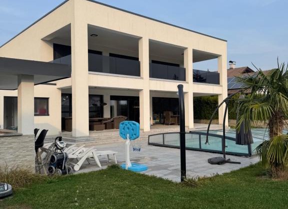 Paradies Villa