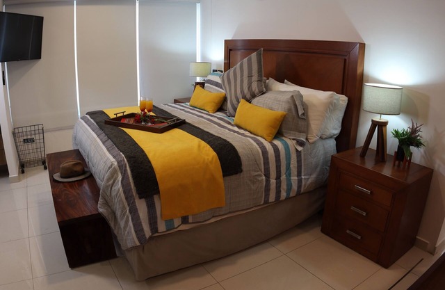 Paradise Escape, Life is Good!