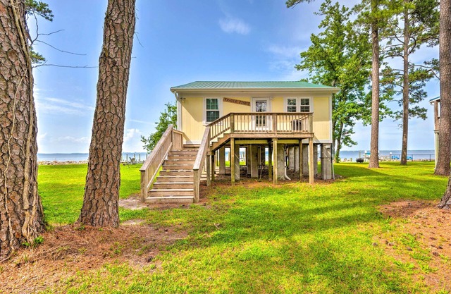 'Paradise Point' Pamlico River Home w/Dock & View