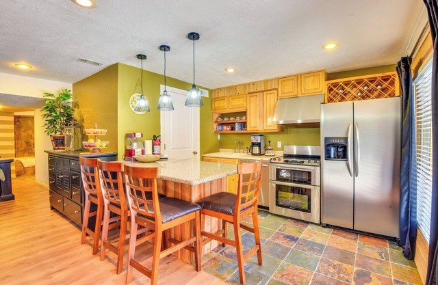 Park City Studio w/Gas Grill Near Ski Resorts!