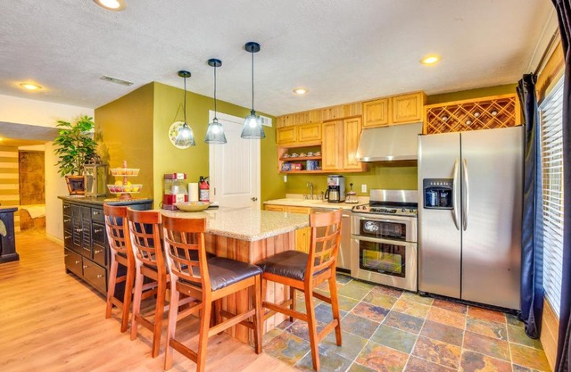 Park City Studio with Gas Grill Near Ski Resorts!