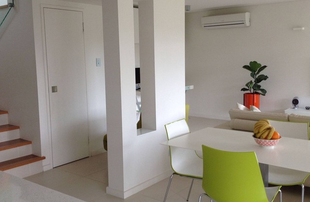 Parkside on Swan - beautiful riverside retreat