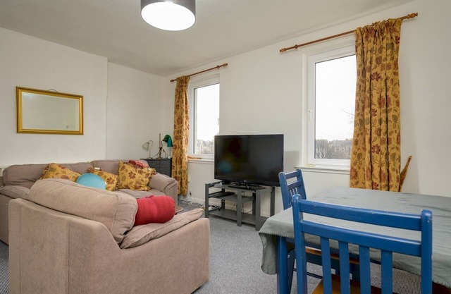 Pass the Keys | 1-Bedroom Edinburgh Flat Near Arthur’s Seat