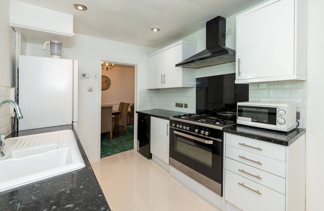 Pass the Keys | Spacious & Fabulous 3 BDR Family House