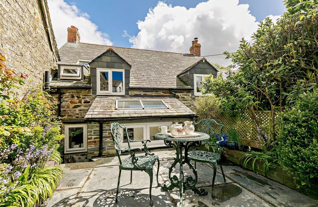 Pauntley Cottage - Two Bedroom House, Sleeps 3