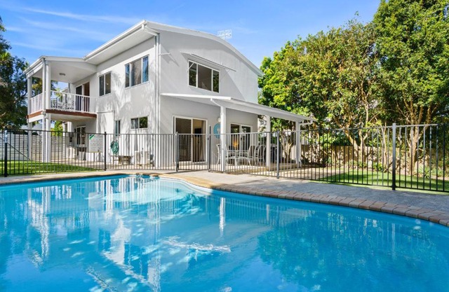 Peace within the palms, Castaways Beach